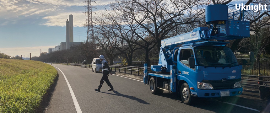 日野市内で交通誘導警備業務を実施致しました。