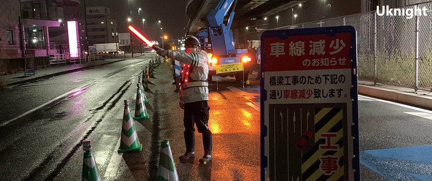 東区内にて交通誘導警備業務を実施致しました。