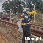 東区内にて列車見張り業務を実施致しました。